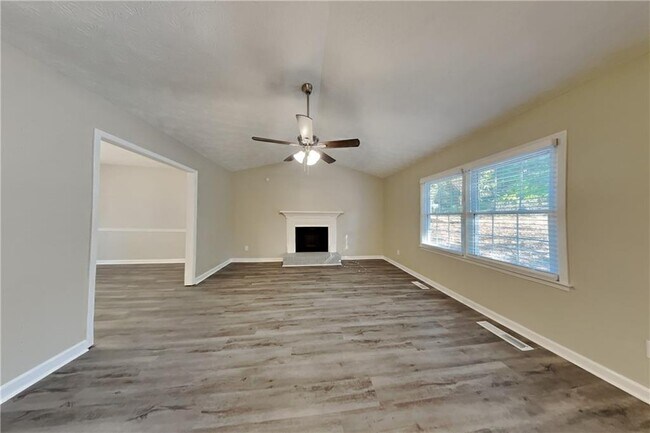 Building Photo - 291 N Briar Ridge