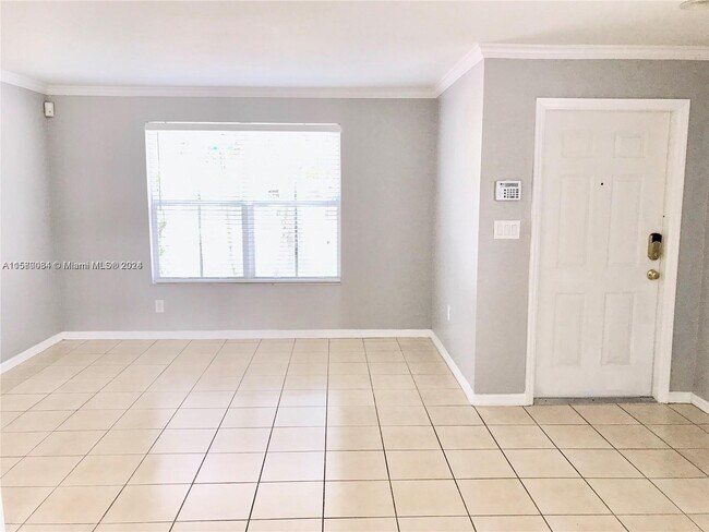 Building Photo - 12804 SW 31st St