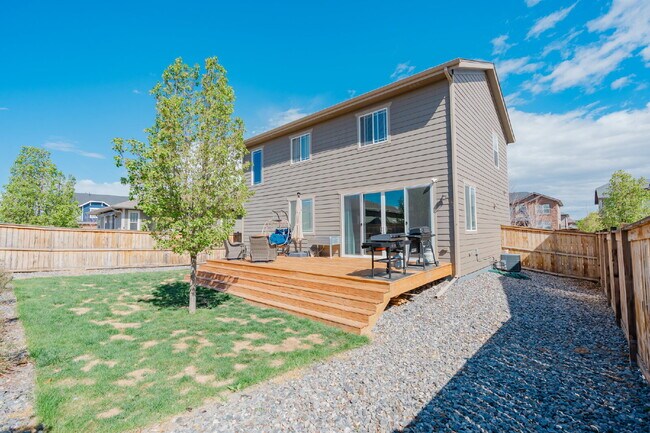 Building Photo - Newer Build 3 Bedroom Home In a Beautiful Neighborhood!