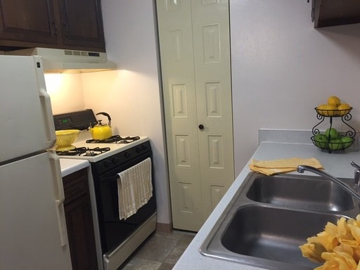 Building Photo - Indian Hills Apartments