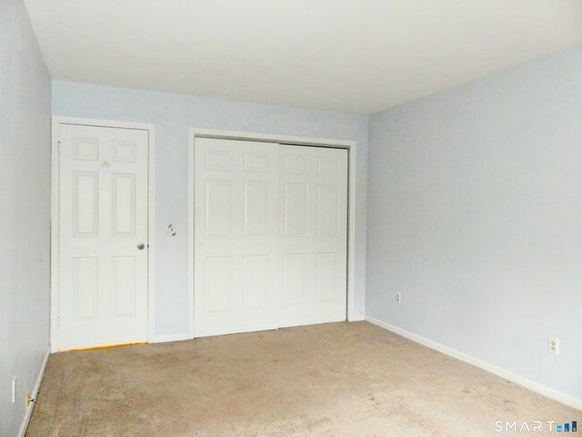 Building Photo - 50 Aiken St