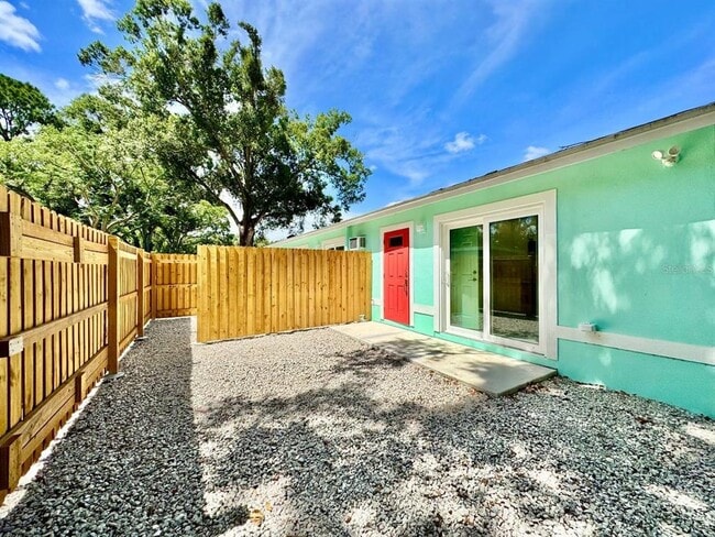Building Photo - 4306 Porpoise Dr