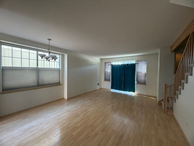 Building Photo - 2 Story West Side Kalispell Townhouse
