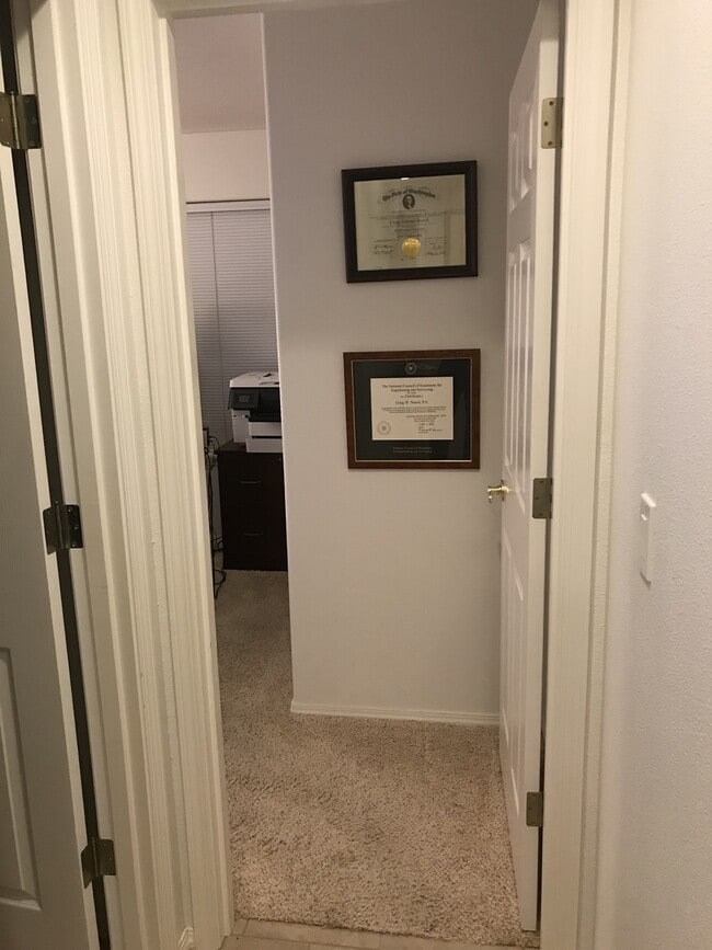 Building Photo - 8419/8421 NE 56th Street