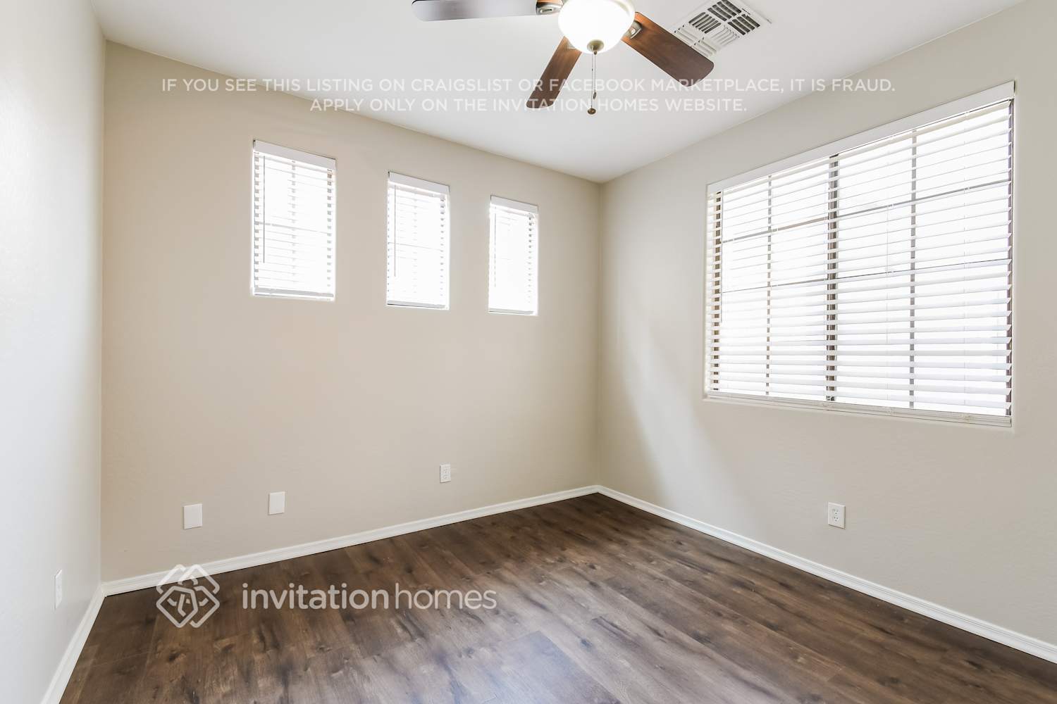 Building Photo - 2370 W Sleepy Ranch Rd