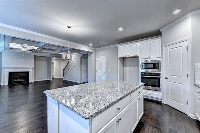 Building Photo - 354 Paxton LN