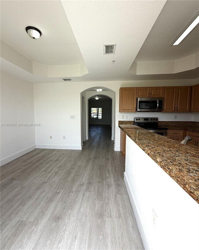 Building Photo - 1088 SW 144th Ave