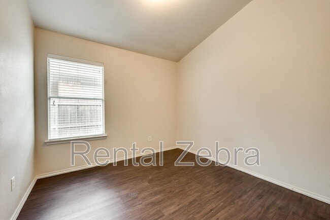 Building Photo - 1256 Kielder Cir