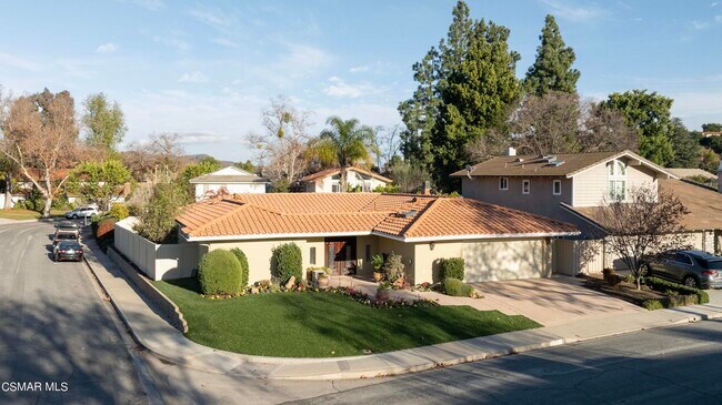 Building Photo - 1504 Covington Ave