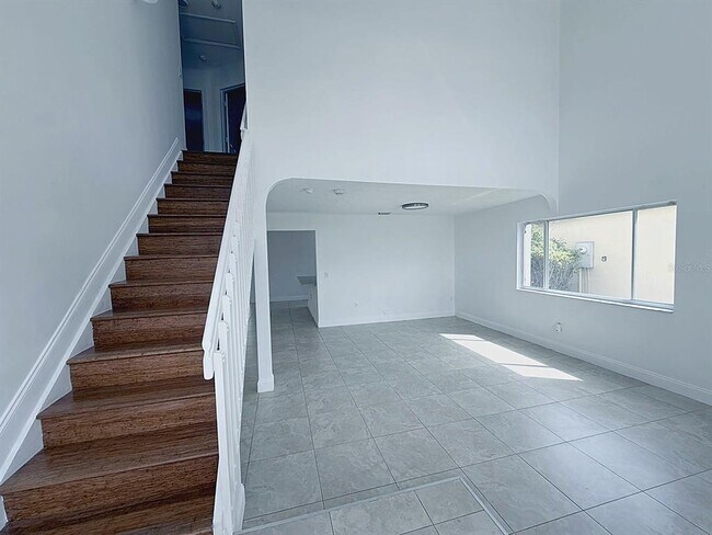 Building Photo - 114 Danielle Ct