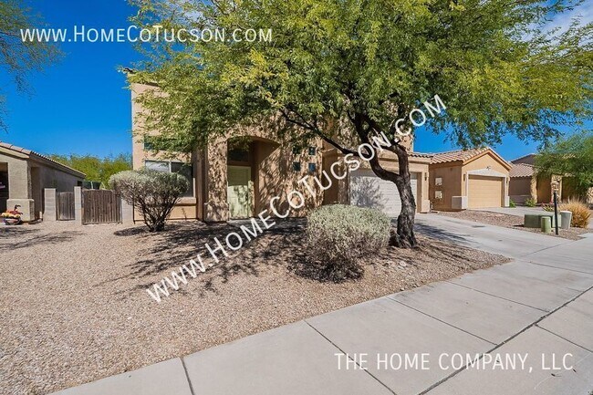 Building Photo - 6645 E Gehrig Ln