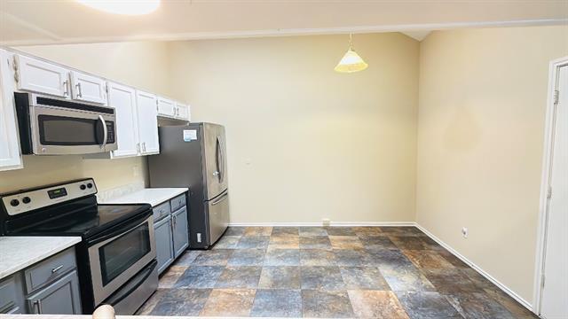 Building Photo - 484 Grace Ln