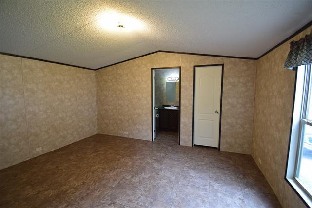 Building Photo - 6000 Spring Creek Pkwy
