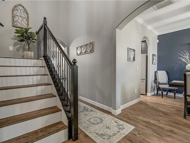 Building Photo - Beautiful 4bed/2.5bath Home Available in Mustang, OK