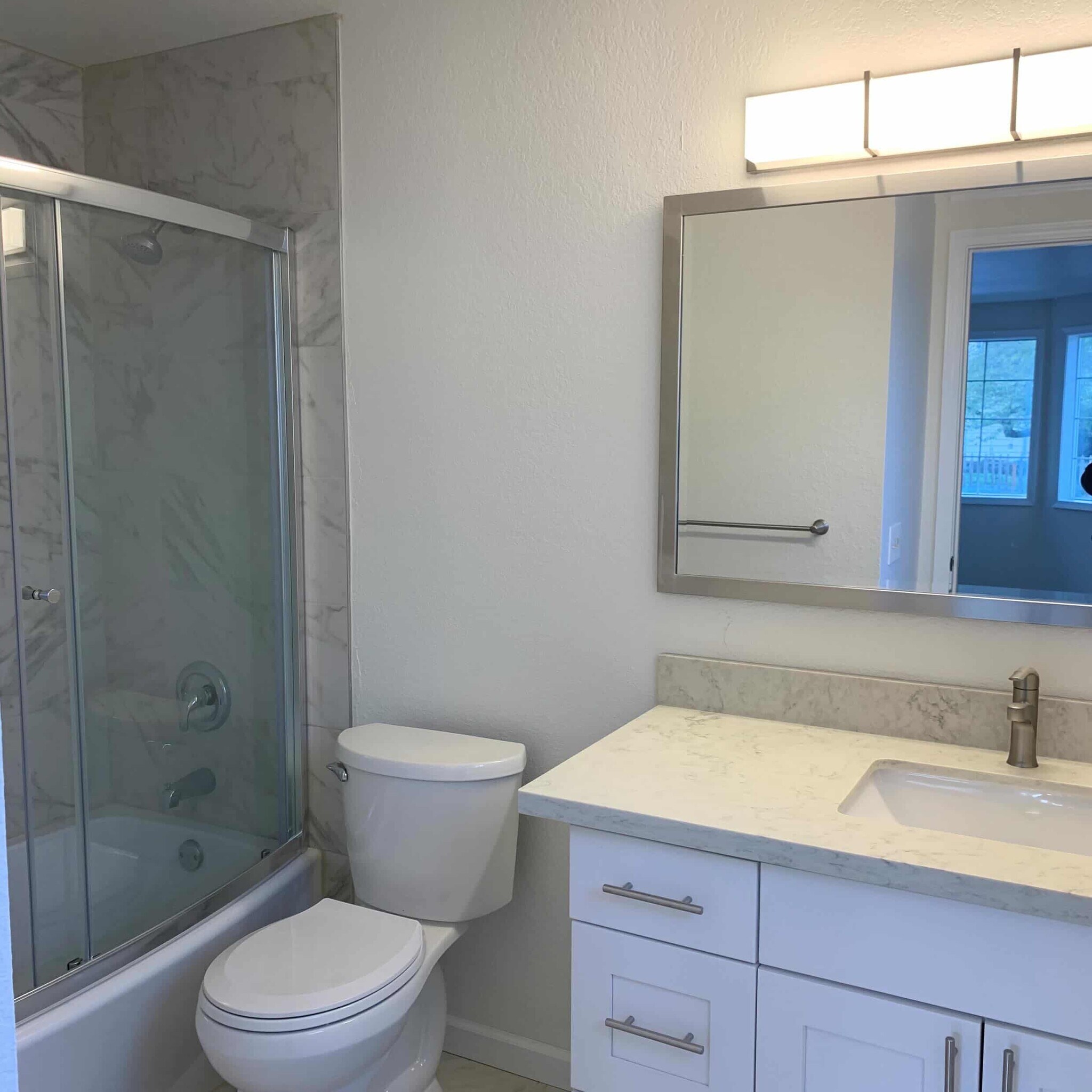 Building Photo - 10207 8th Ave NE