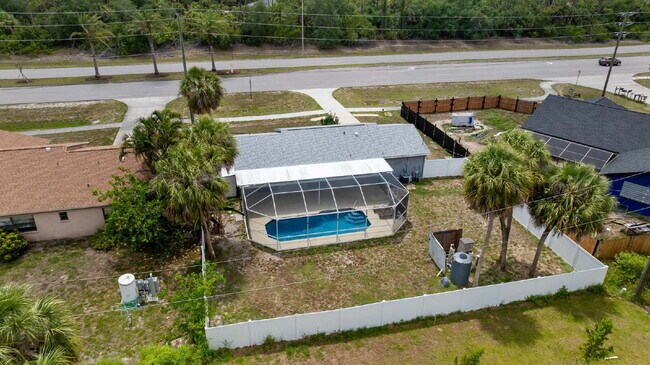 Building Photo - Heated Pool. Premium Upgrades. Fully Renov...