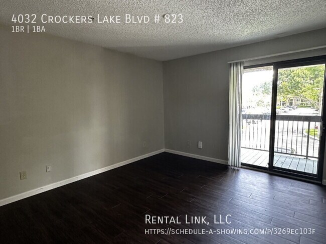 Building Photo - 4032 Crockers Lake Blvd