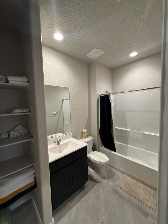 Building Photo - 10844 Caresso Lp SW