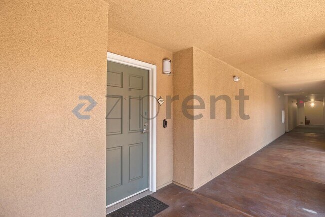 Building Photo - Unit 201
