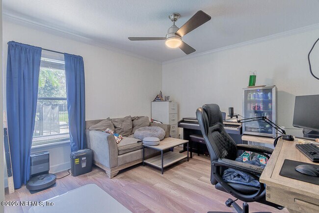 Building Photo - 2337 Matheson Dr