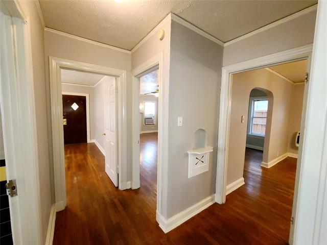 Building Photo - 5707 Ross Ave