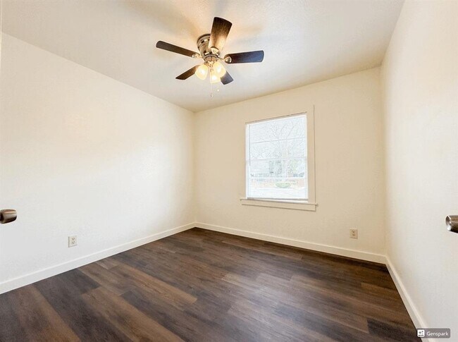 Building Photo - 501 Sacramento Dr