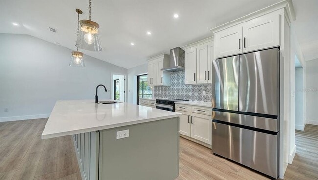 Building Photo - 5468 Wilkinson Rd