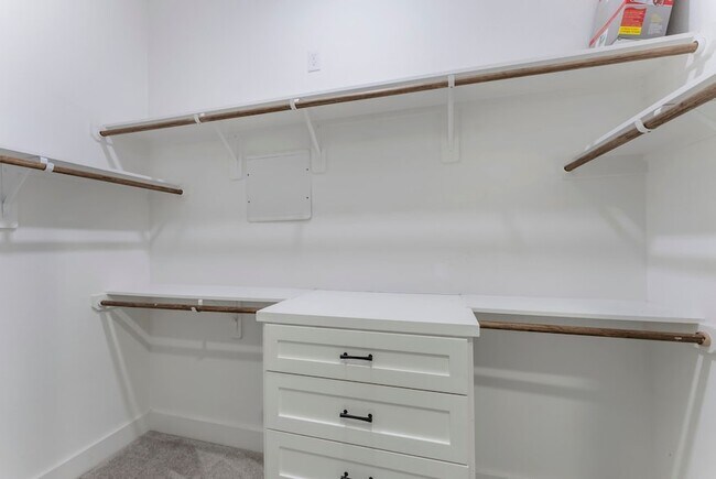 Building Photo - 113 Coronado St