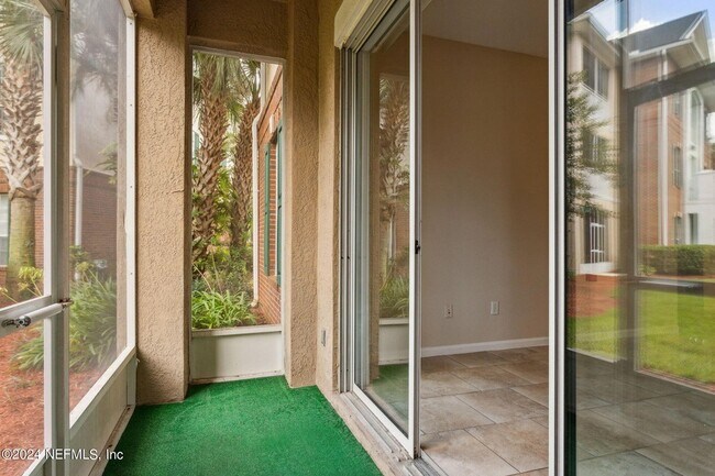 Building Photo - 785 Oakleaf Plantation Pkwy