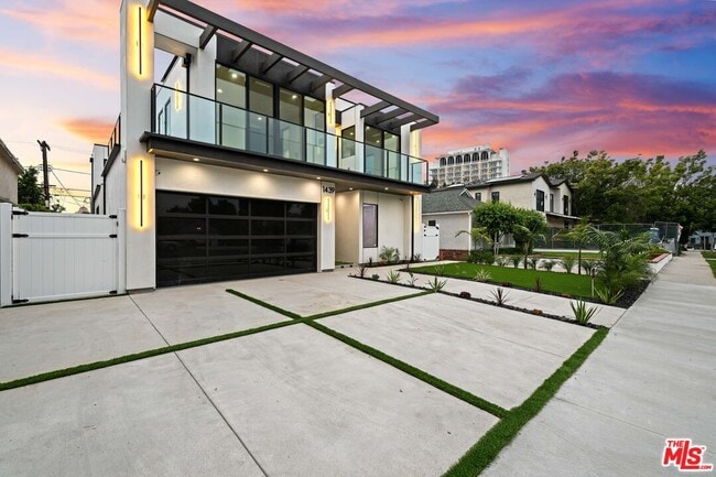 Building Photo - 1439 Edris Dr