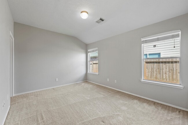 Building Photo - 17202 Hawks Landing Dr