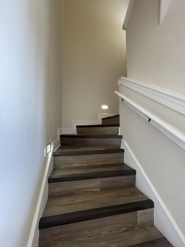 Building Photo - 12271 Costa Brava