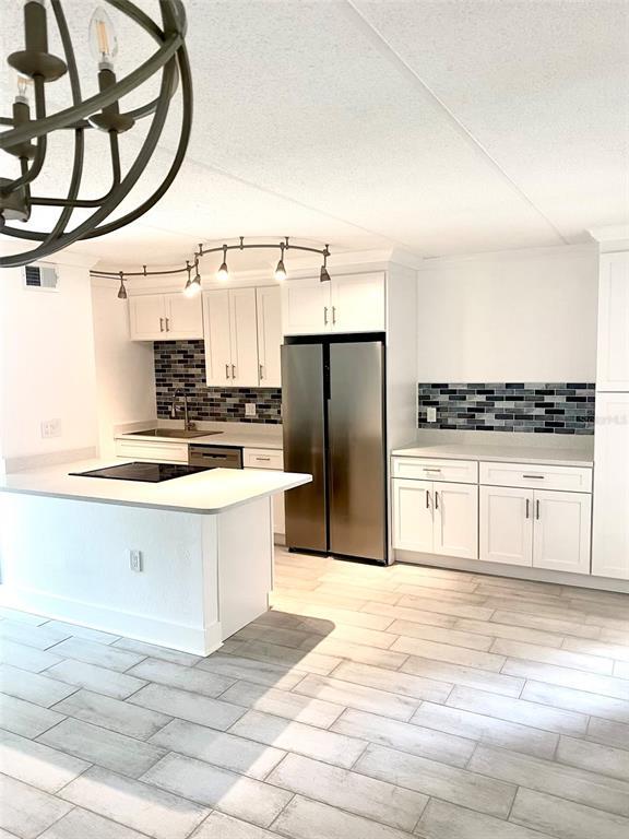 Building Photo - 8901 Blind Pass Rd