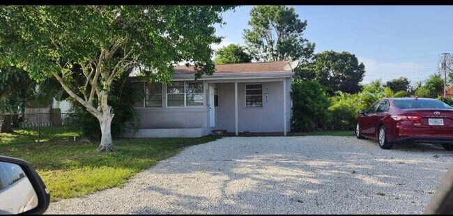 Primary Photo - 4397 Tellin Ave