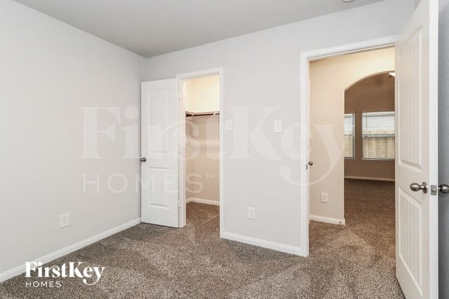 Building Photo - 255 Rd 5102F