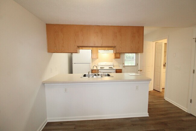 Building Photo - 189 Griffin Ln