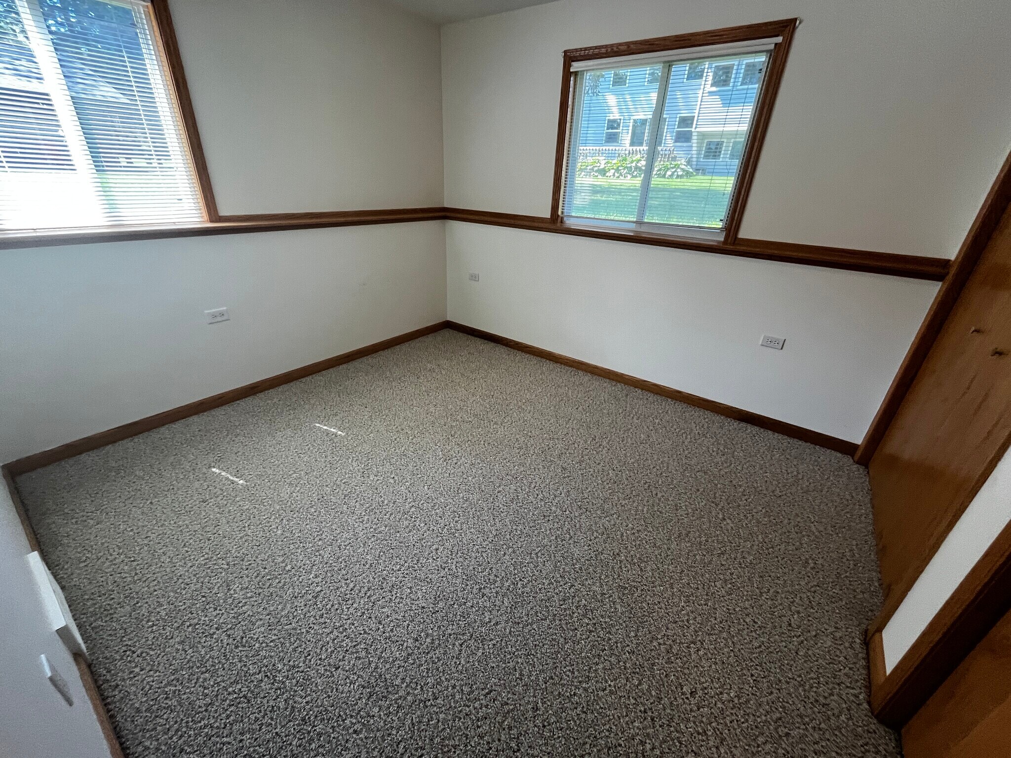 Building Photo - 788 Graafschap Rd