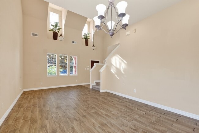 Building Photo - 7002 Casita Dr