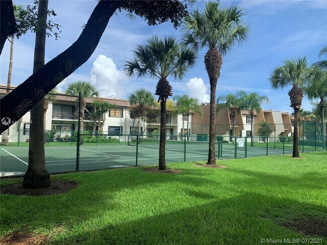 Building Photo - 8261 SW 128th St