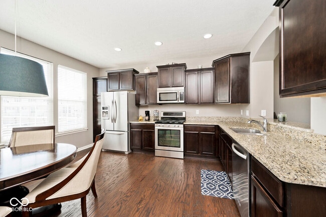 Building Photo - 12692 Tamworth Dr