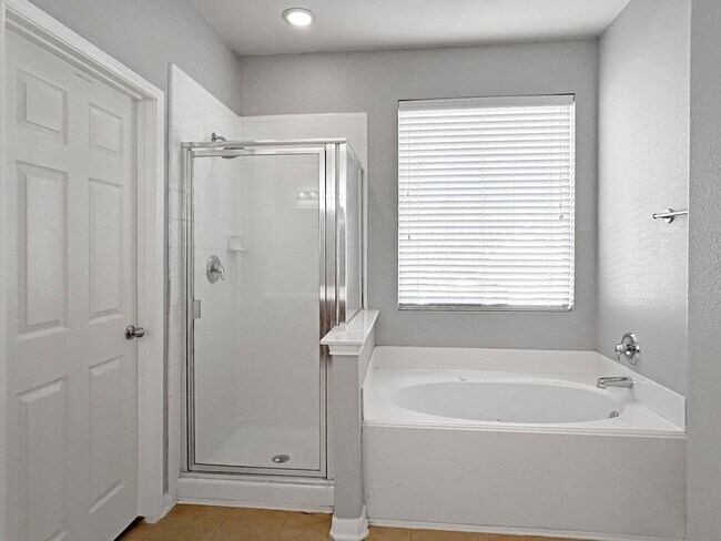 Building Photo - Converse Living at Its Best – Large 5-Bedr...