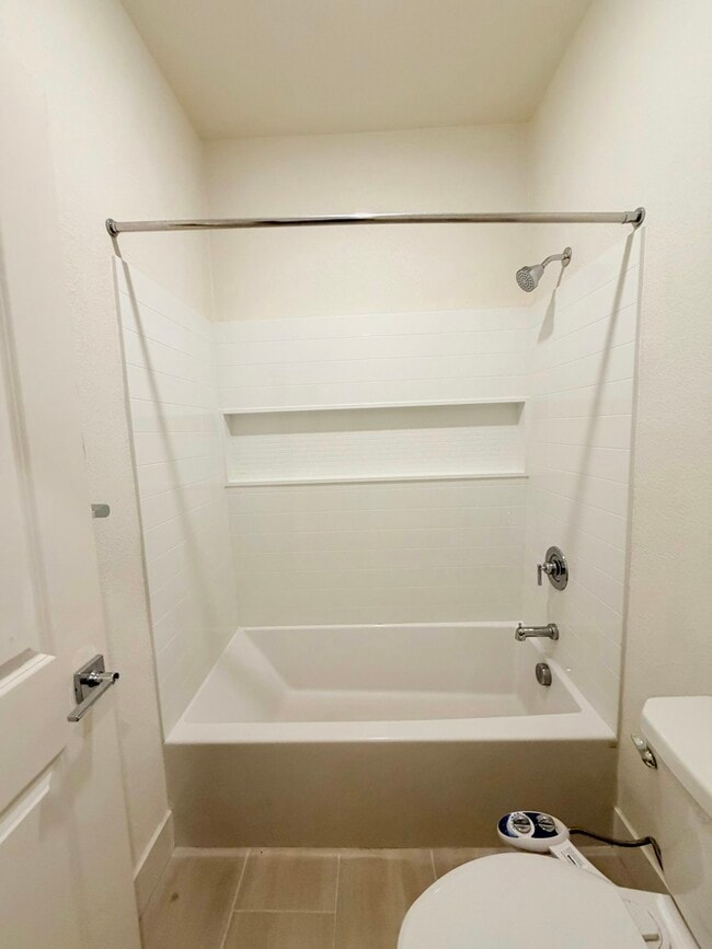 Building Photo - 5242 Upton Ave