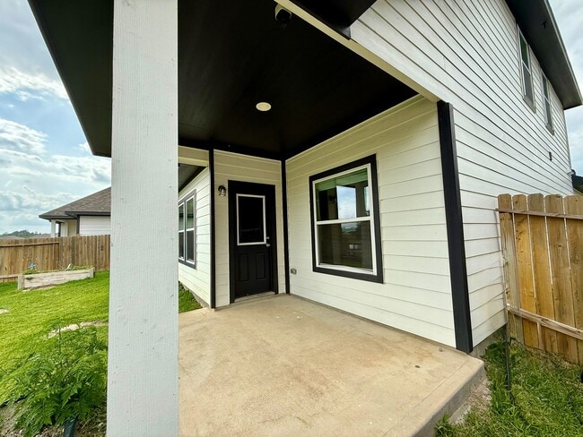 Building Photo - 11707 Eclipse Dr