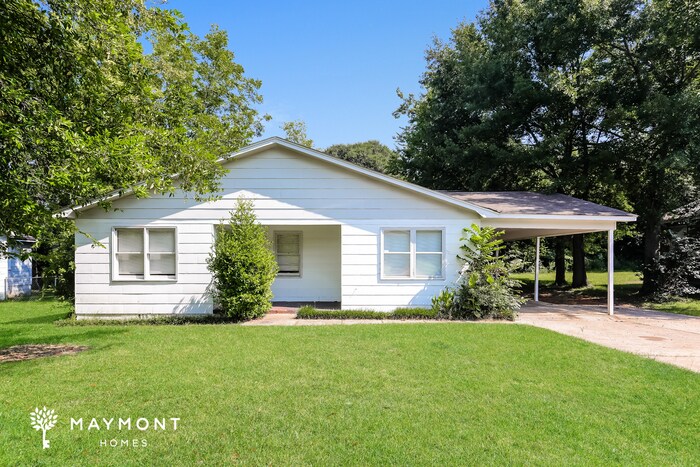 Primary Photo - 2308 5th E St