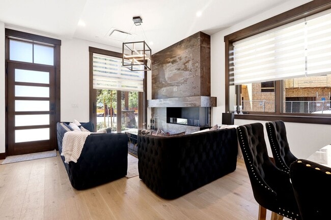 Building Photo - Luxury Tahoe Beach Club