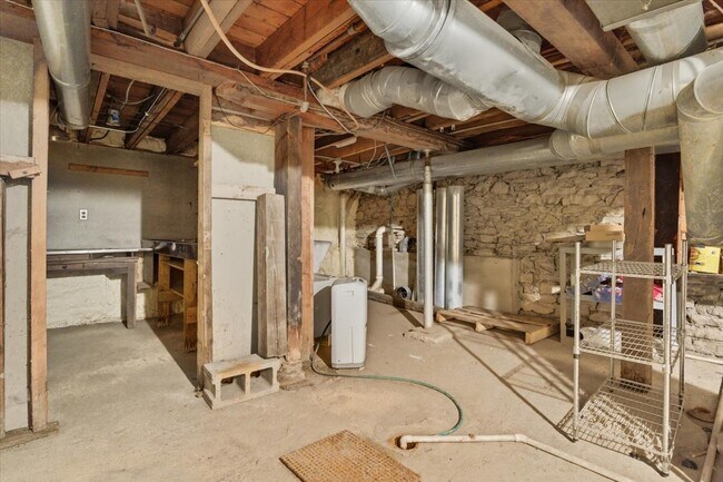 Building Photo - 69 E Grand Ave