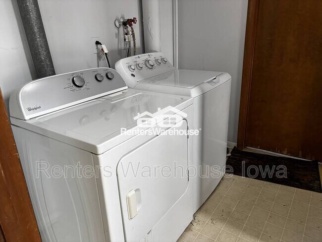 Building Photo - 6202 62nd St