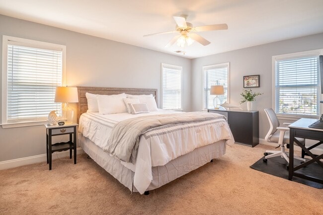 Building Photo - OFF-SEASON FURNISHED MONTHLY RENTAL STARTI...