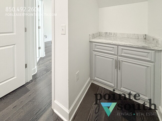 Building Photo - 10682 Noreaster Way