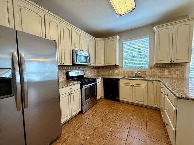 Building Photo - 3953 Canyon Glen Cir